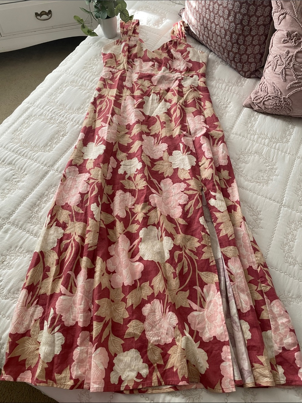 Floral V-Neck Maxi Dress in Rose Pink and Cream